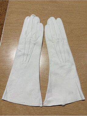 Mark Cross Vintage Off White Thin Leather Midlength Gloves Sz 6.5